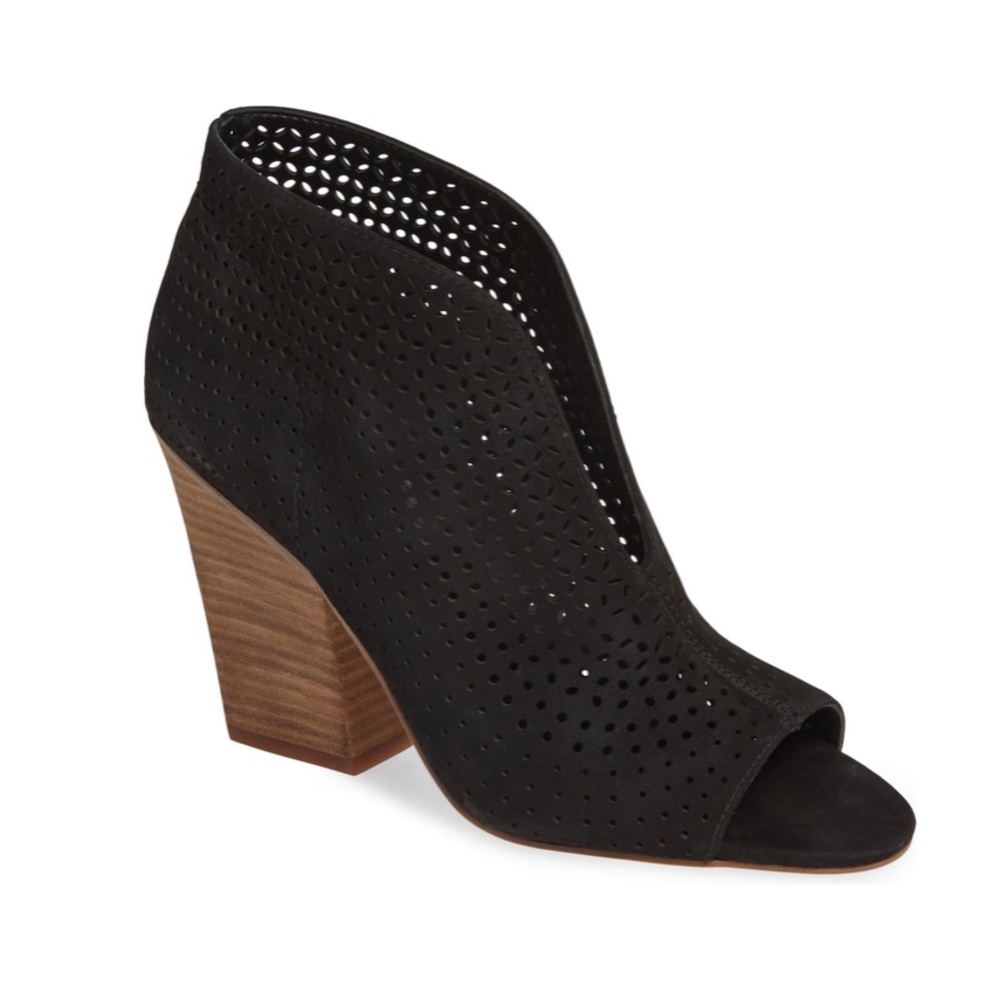 Vince Camuto Kainan Open Toe Bootie 8.5